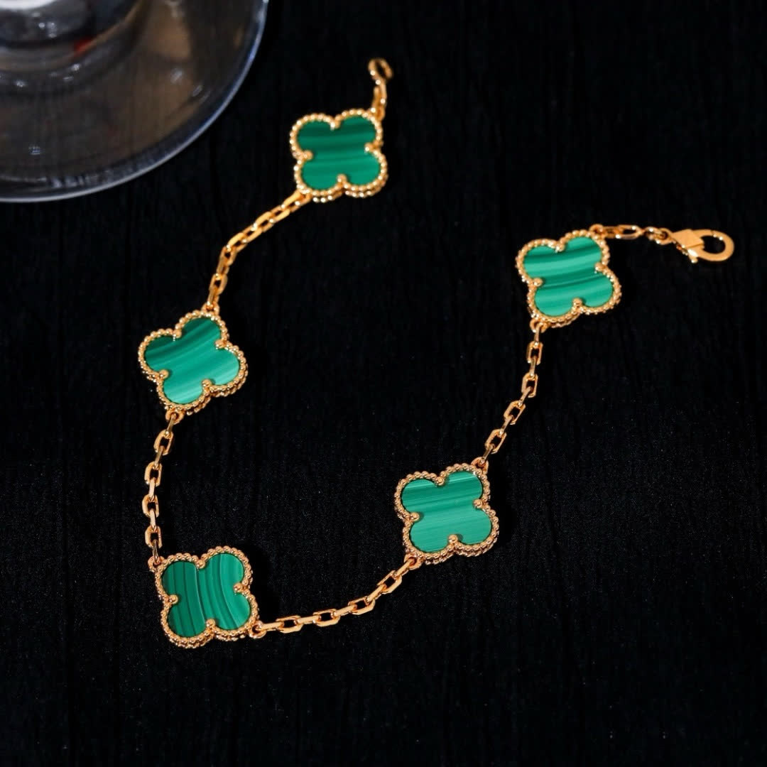 Van Cleef & Arpels Vintage Alhambra Gold Bracelet with Malachite